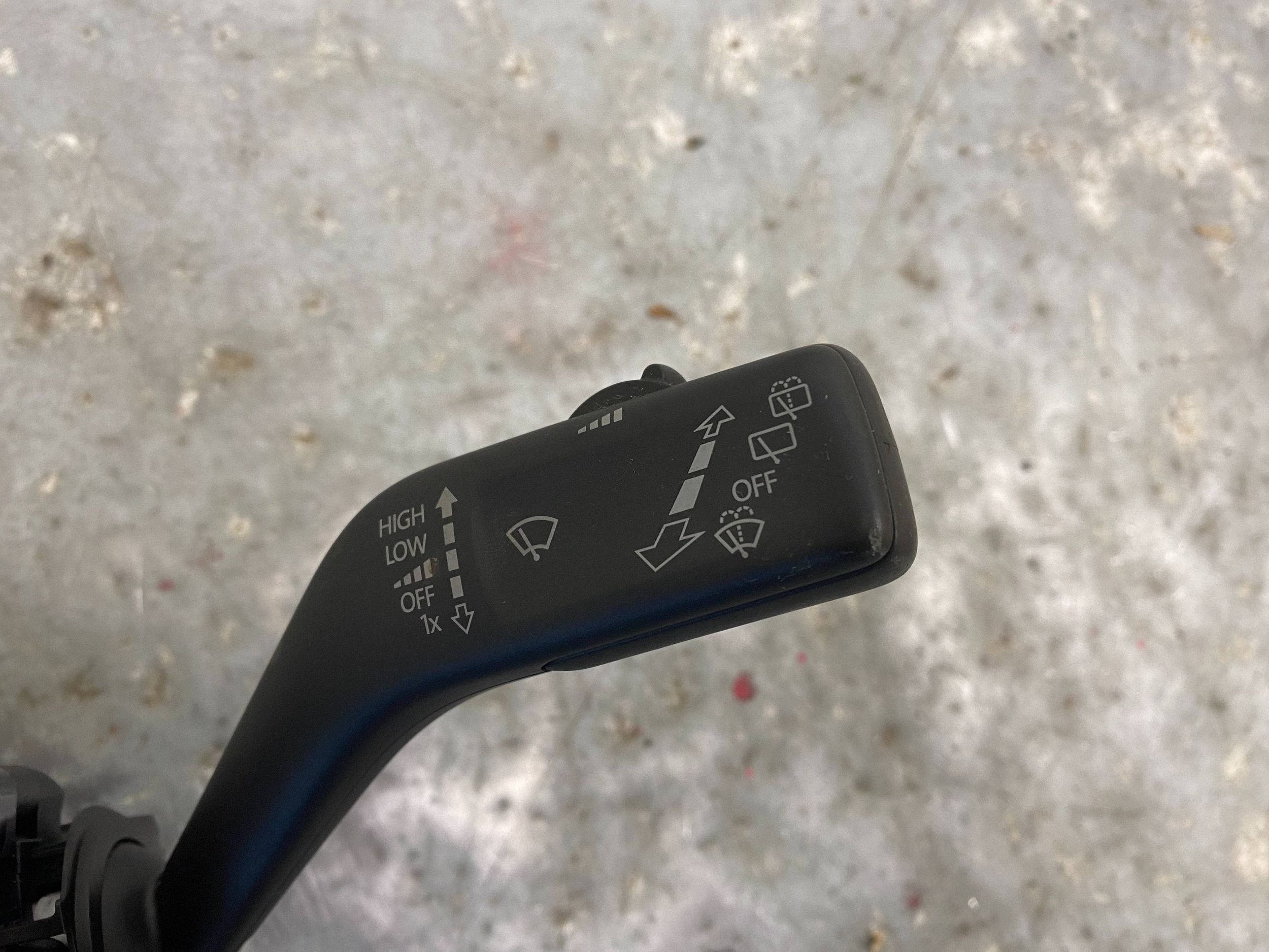 VW PASSAT B7 switch control ring airbag 5K0953569BA