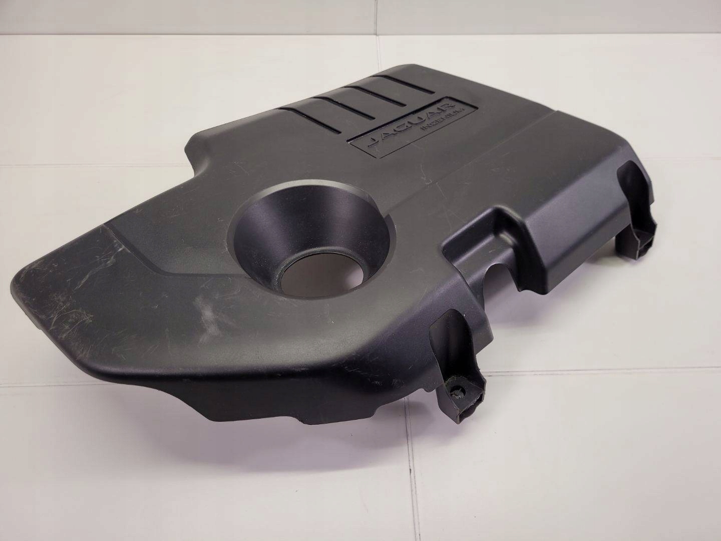 cover upper of the engine front Jaguar E-Pace 2020 J9C3-6A949-A