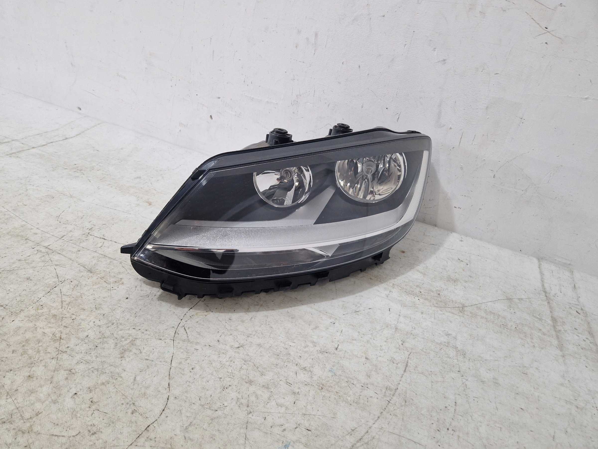 VW Sharan II 7N Reflektor left light left front EUROPA 7N1941005