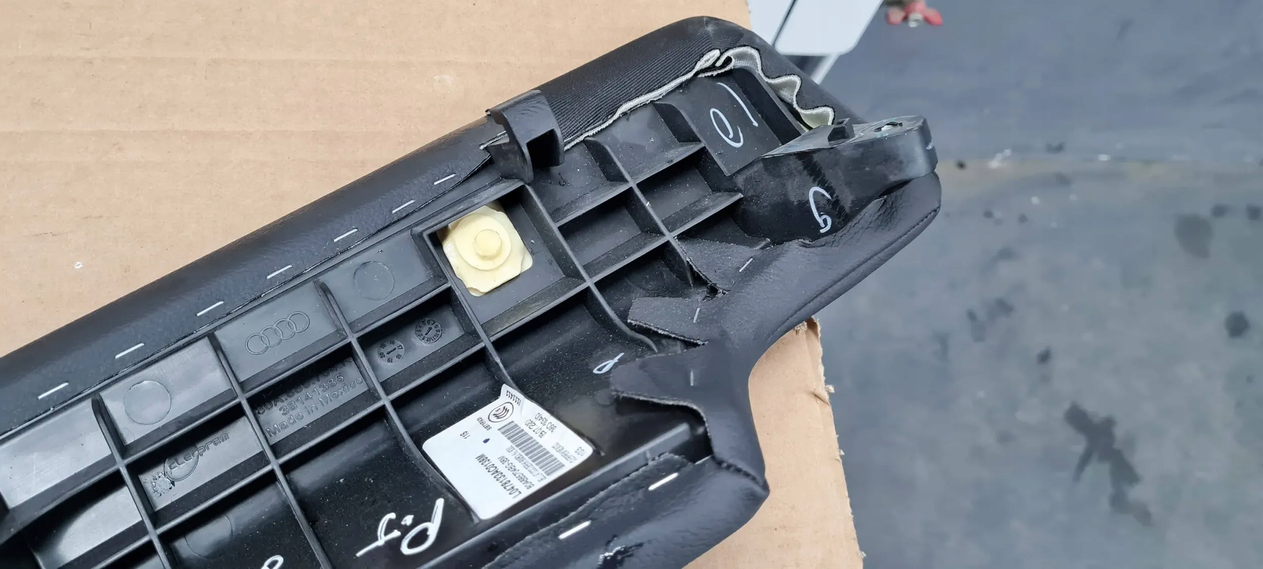 Q5 80A side KANAPY PRWY rear part leather SLINE 80A885704BG