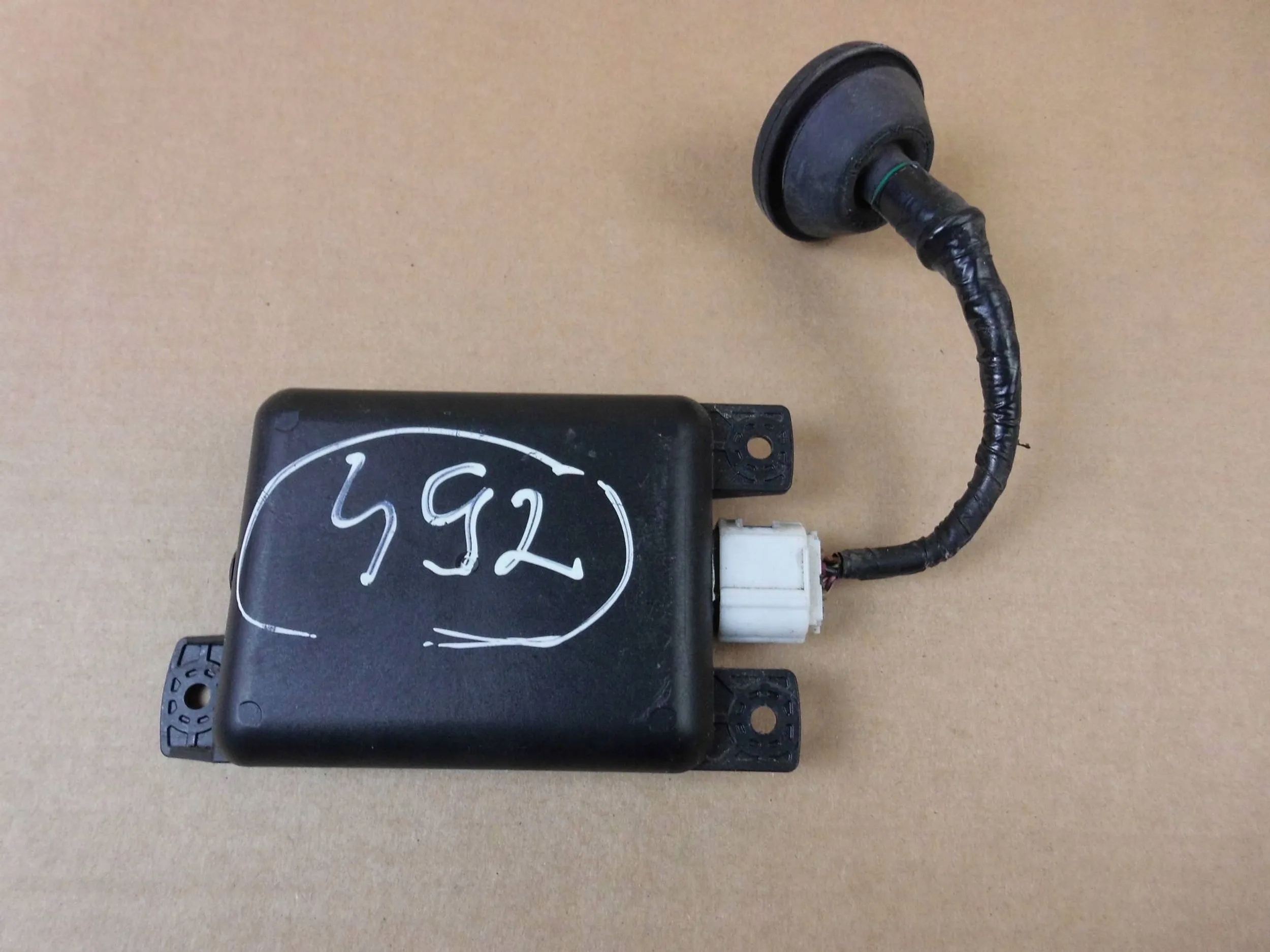 Mazda 6 GJ 2013+ sensor martwego pola right GML9-67Y80C