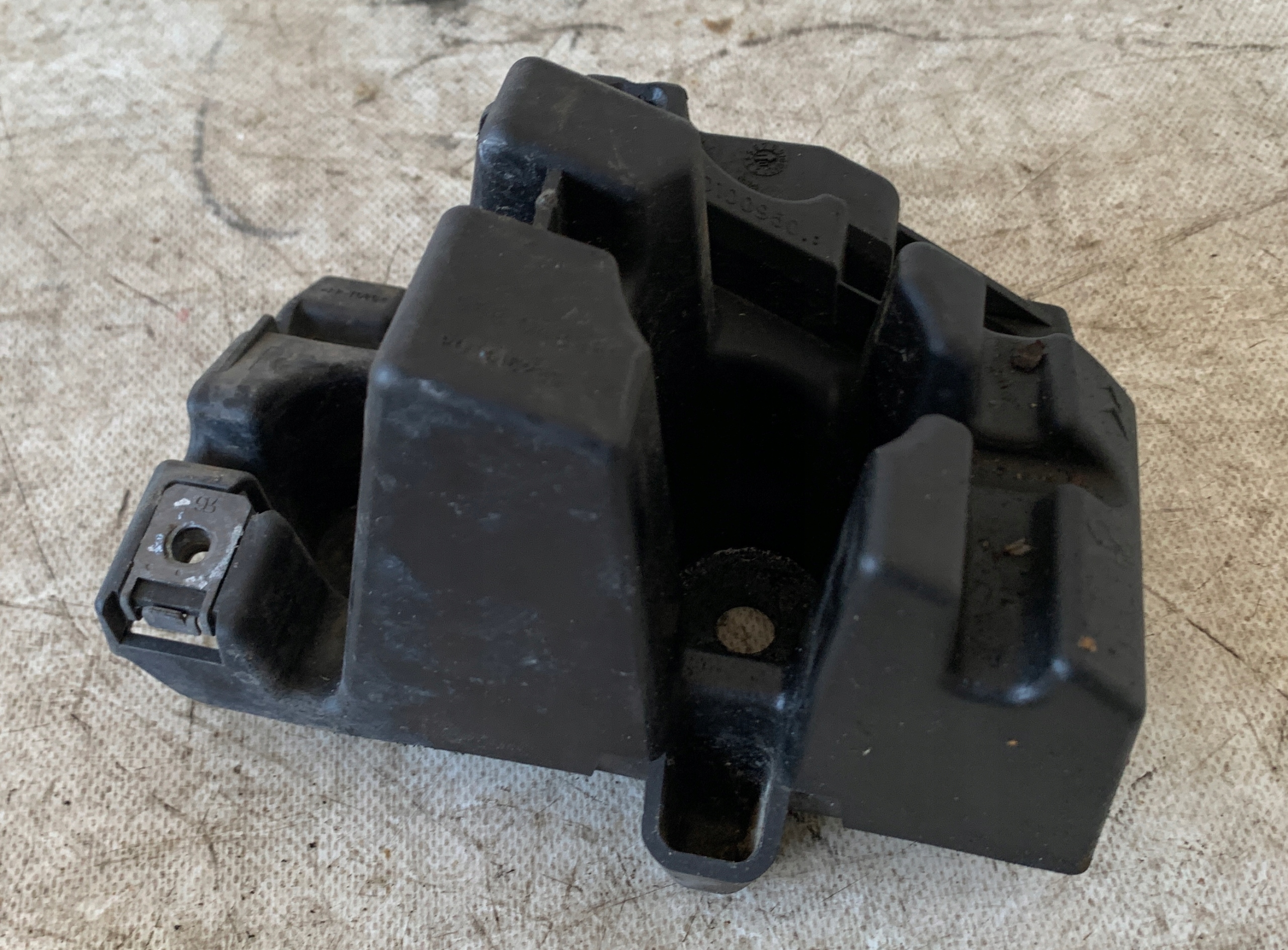 bumper bracket rear part right left CITROEN C5 III KOMBI