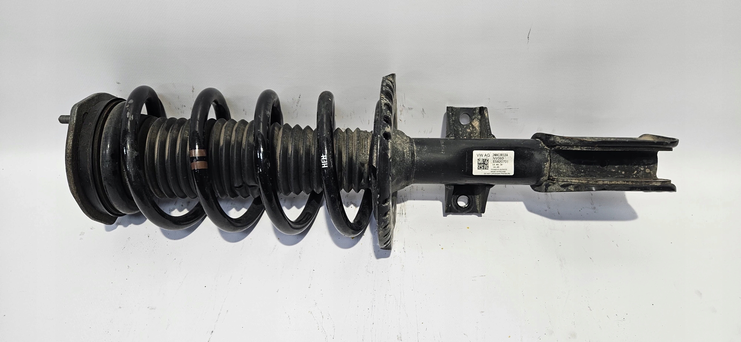shock absorber left front VW CRAFTER II MAN TGE