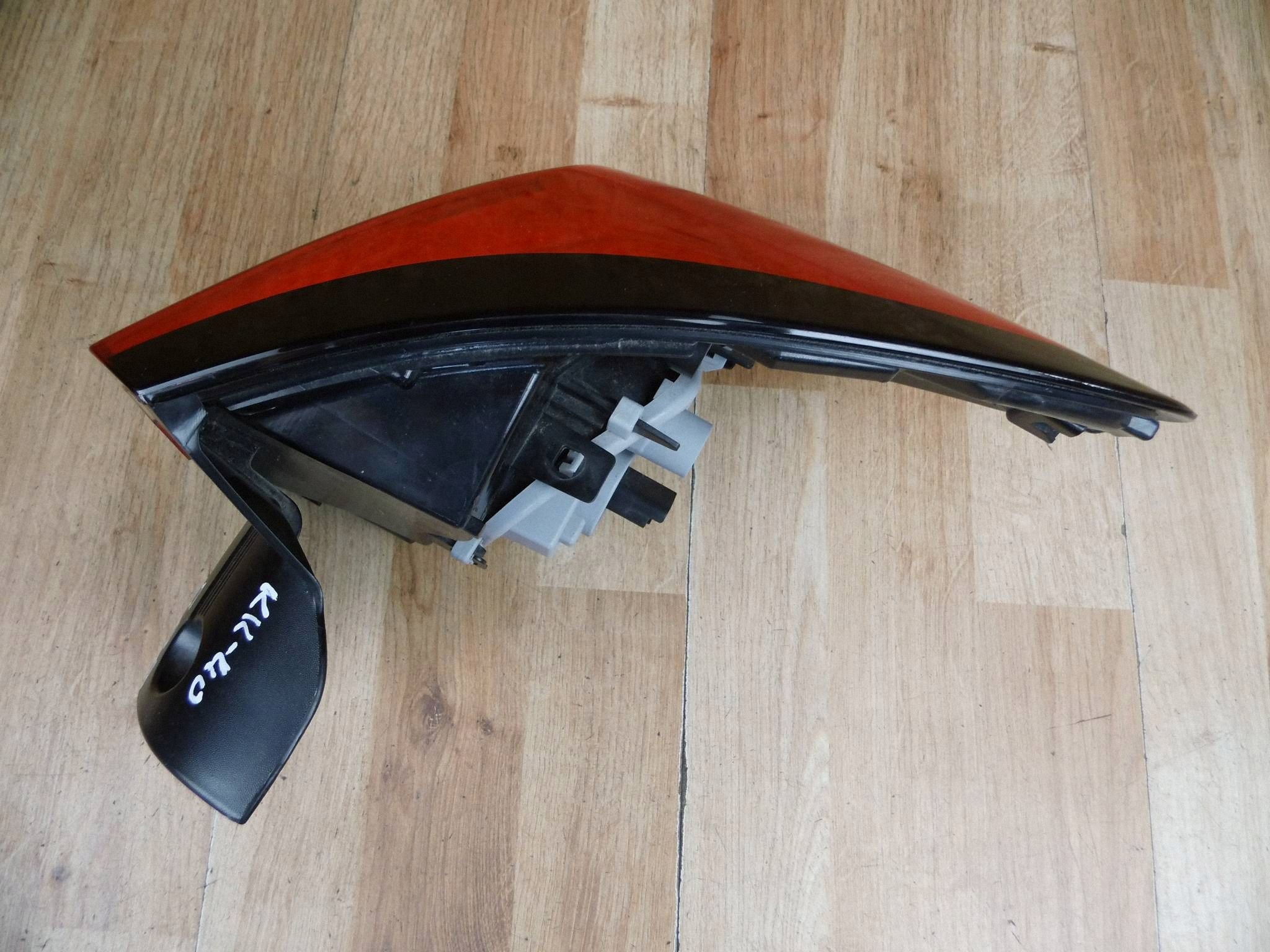 Renault Captur and 2013-2017 light left rear part rear left 265557367R