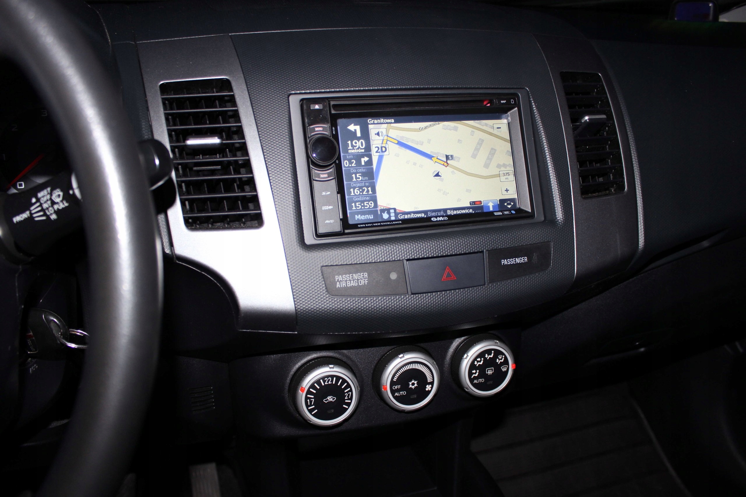 RAMKA RADIOWA MITSUBISHI OUTLANDER od 2006 2/1DIN Marka ACR