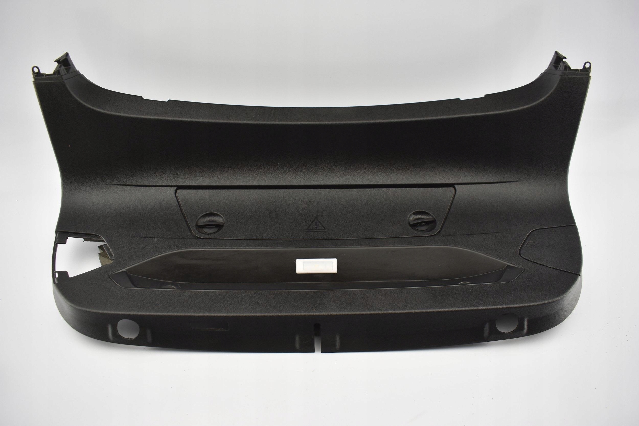 Накладка крышки багажника 7314637 BMW 4 F36