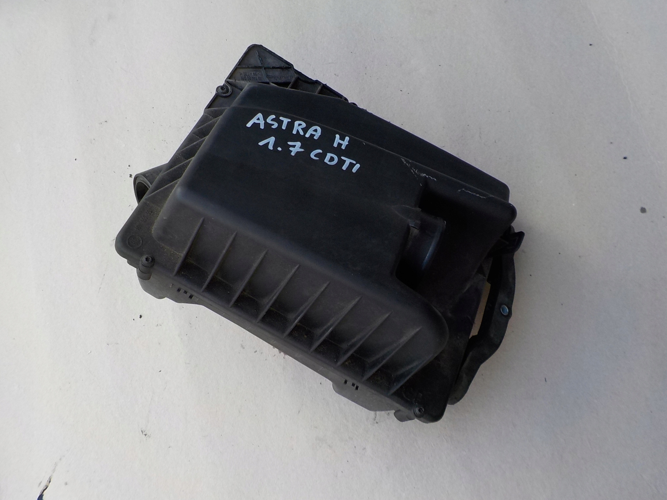 Gehäuse filter luft opel astra H III 1,7 cdti