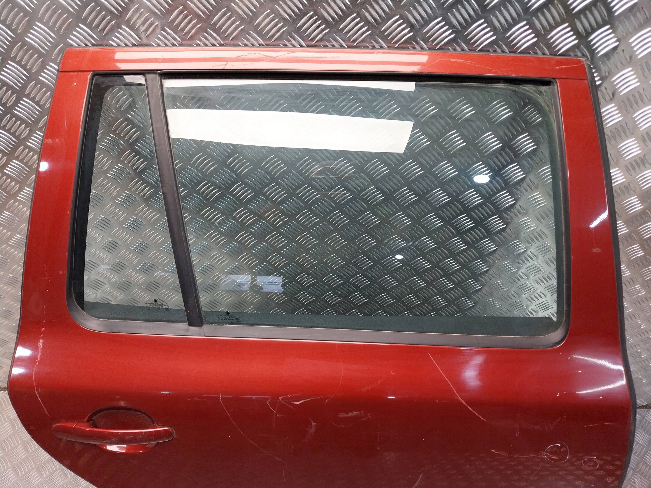 Tür heck rechts SKODA OCTAVIA II KOMBI 04