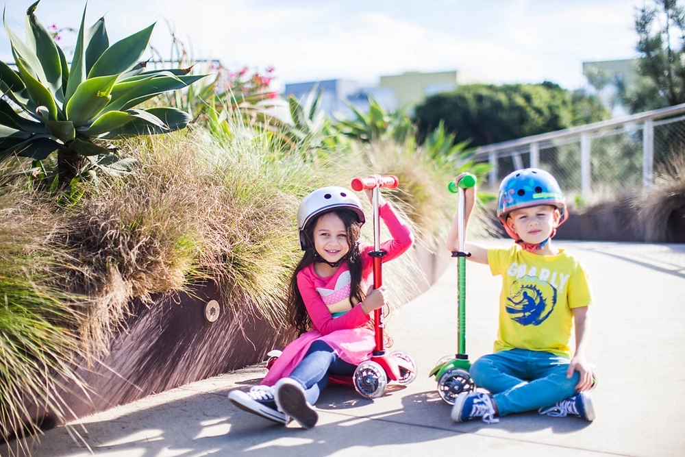 Hulajnoga Mini Micro Deluxe LED Yellow koła LED Liczba kół 3