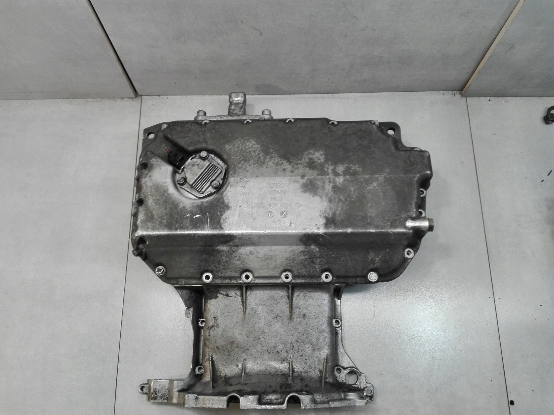 oil sump sensor AUDI A4 B6 2.5 TDI V6 163KM BFC 059103604G