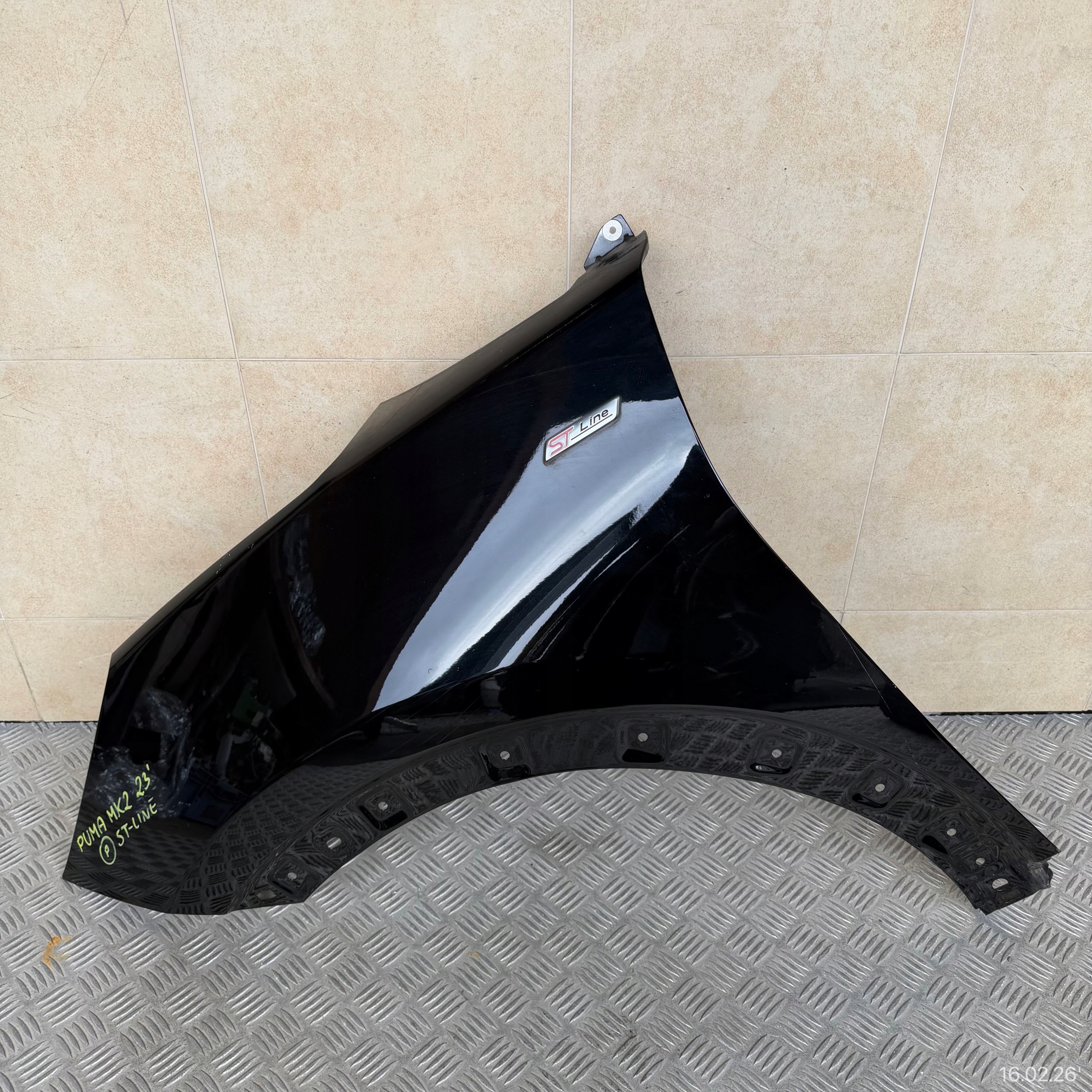 fender front left FORD PUMA II MK2 ST-LINE 2023 ROK