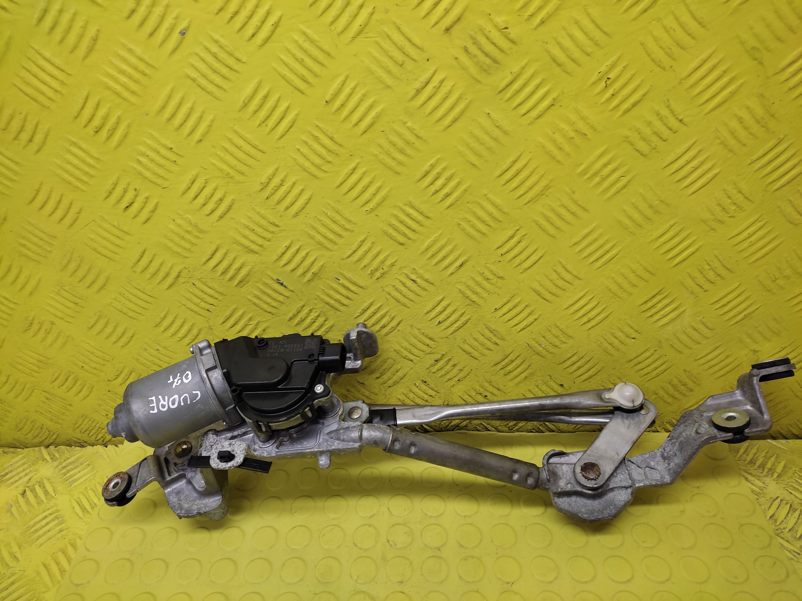 DAIHATSU CUORE VII wiper mechanism front