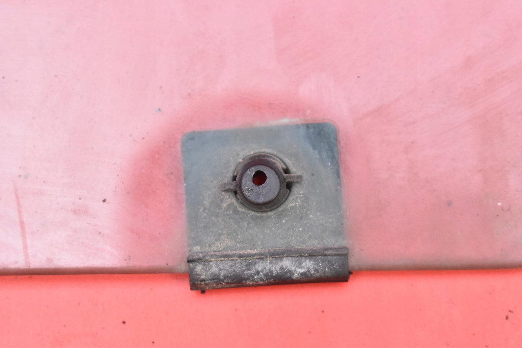 window side left front front RENAULT CAPTUR 1 and 13-17