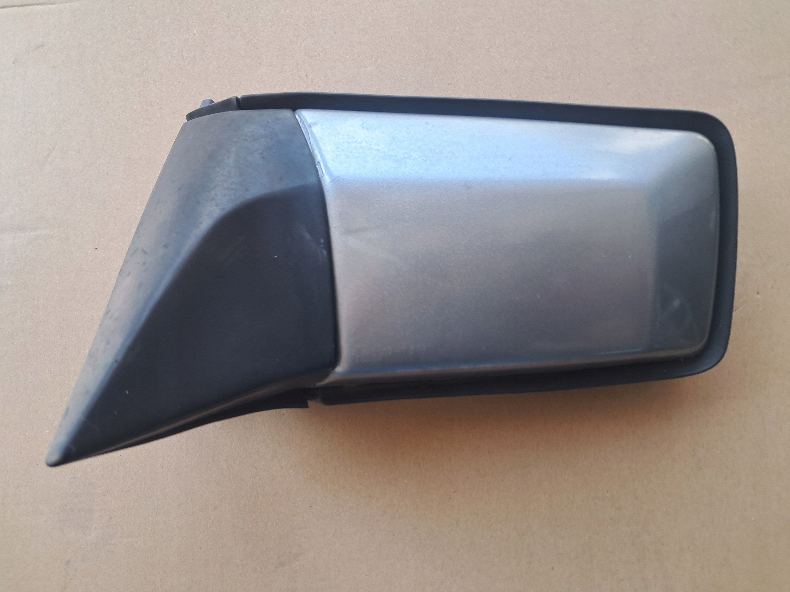 mirror manually left MERCEDES W126 1268104516