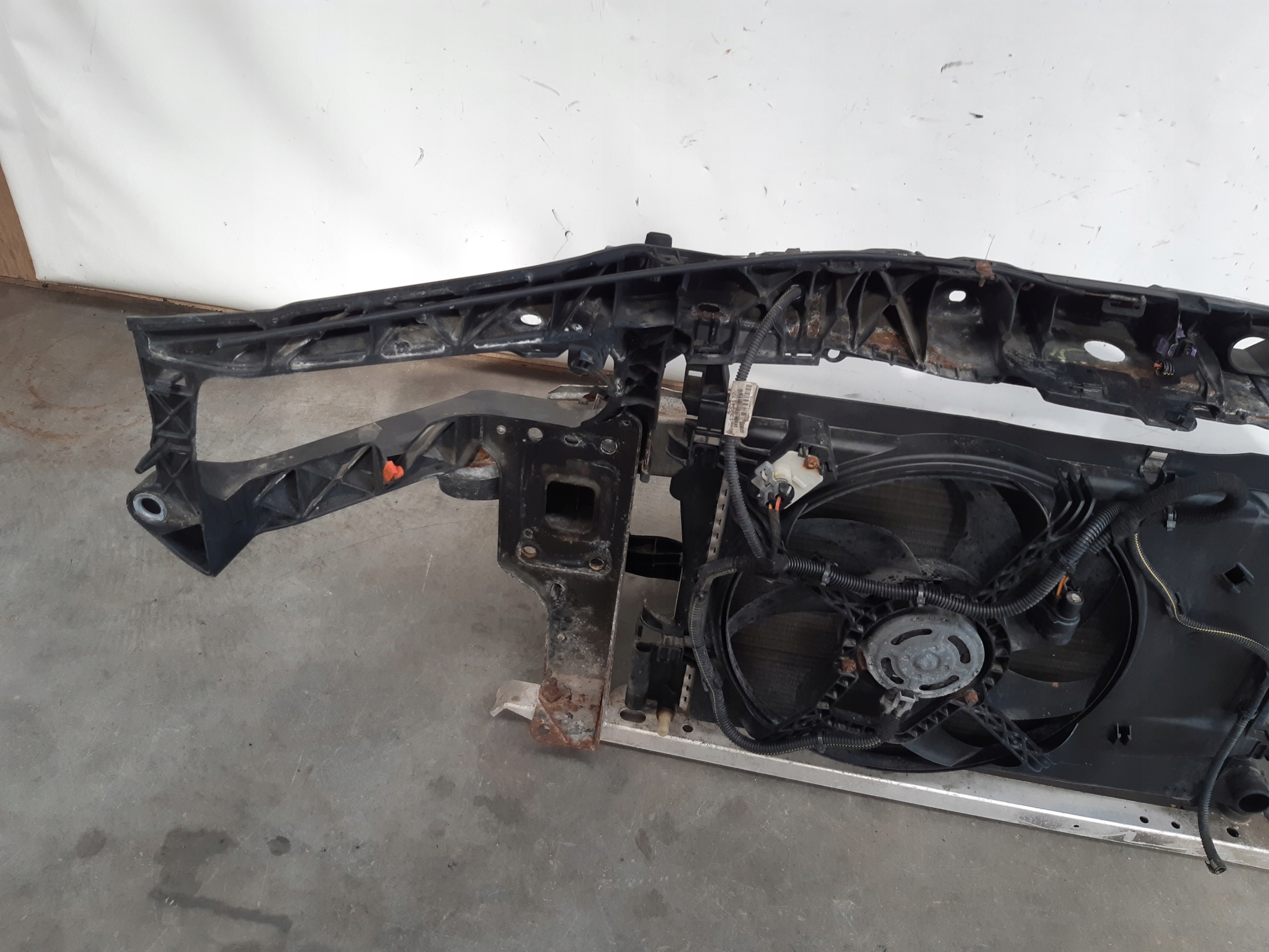pillar iron support panel for radiators Opel Corsa D 1,2 16V