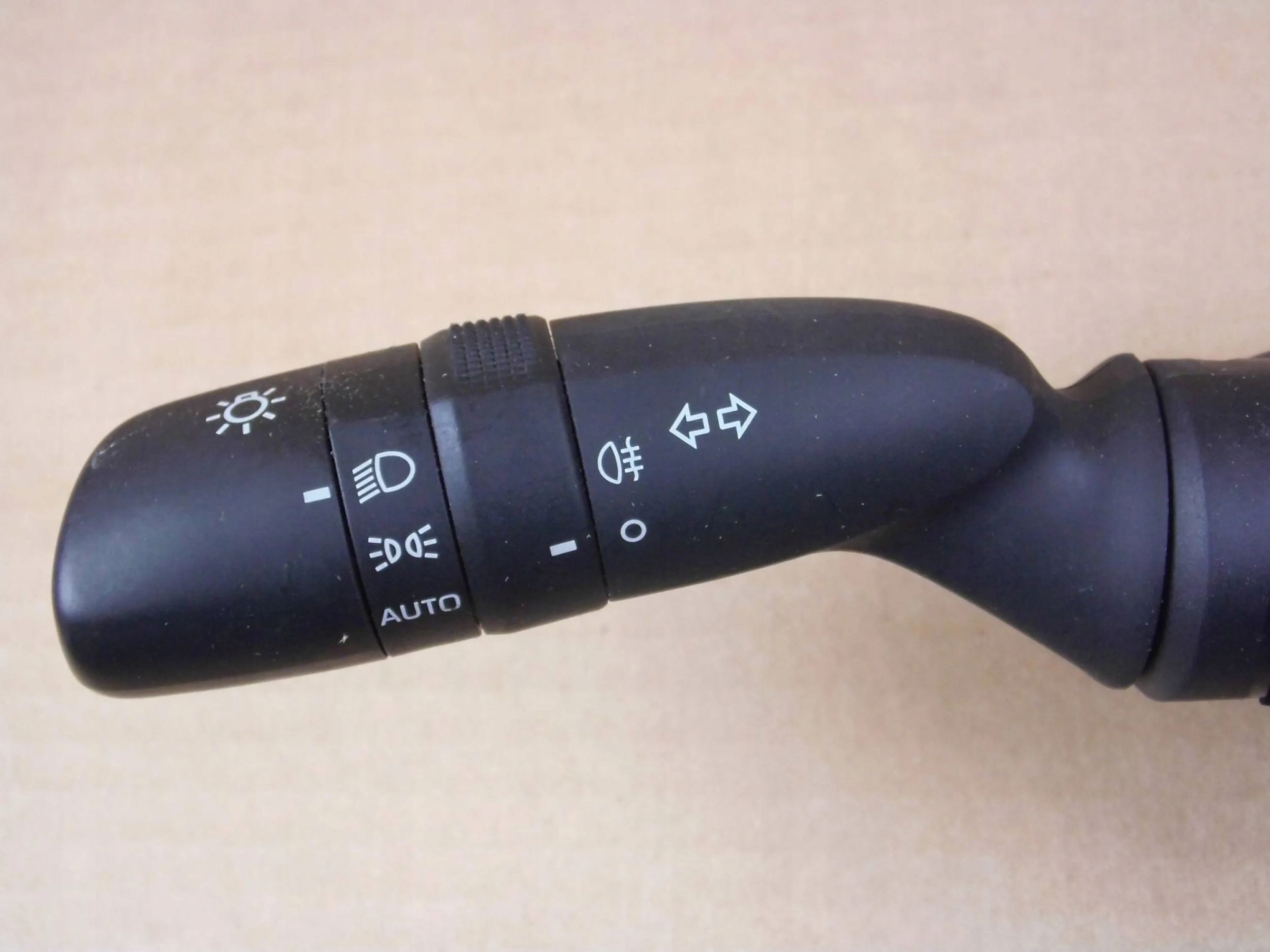 Toyota Corolla E21 KOMBI control light switch of indicators