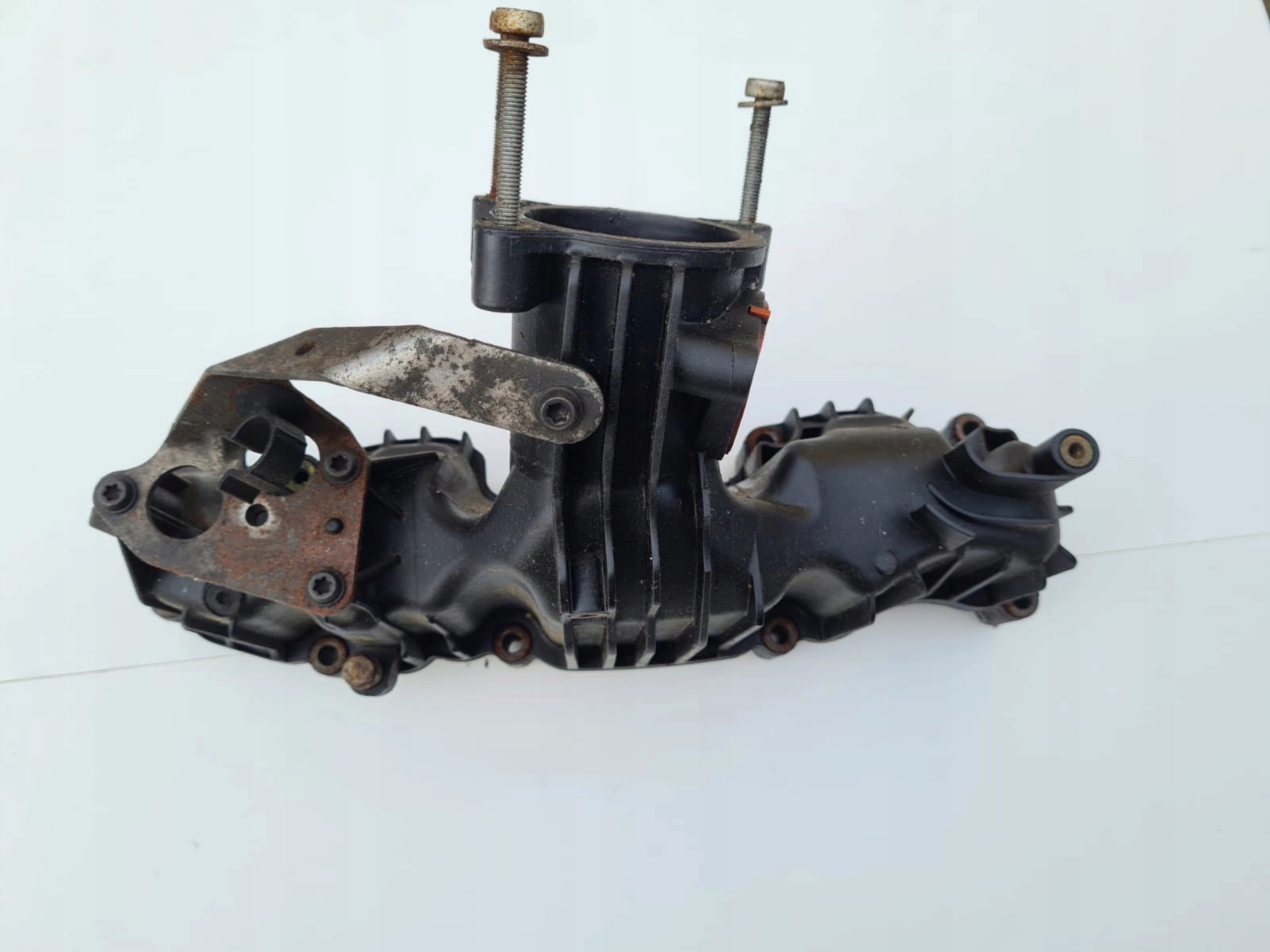 Впускний колектор 03L129711P VW T5 LIFT 2.0 TDI