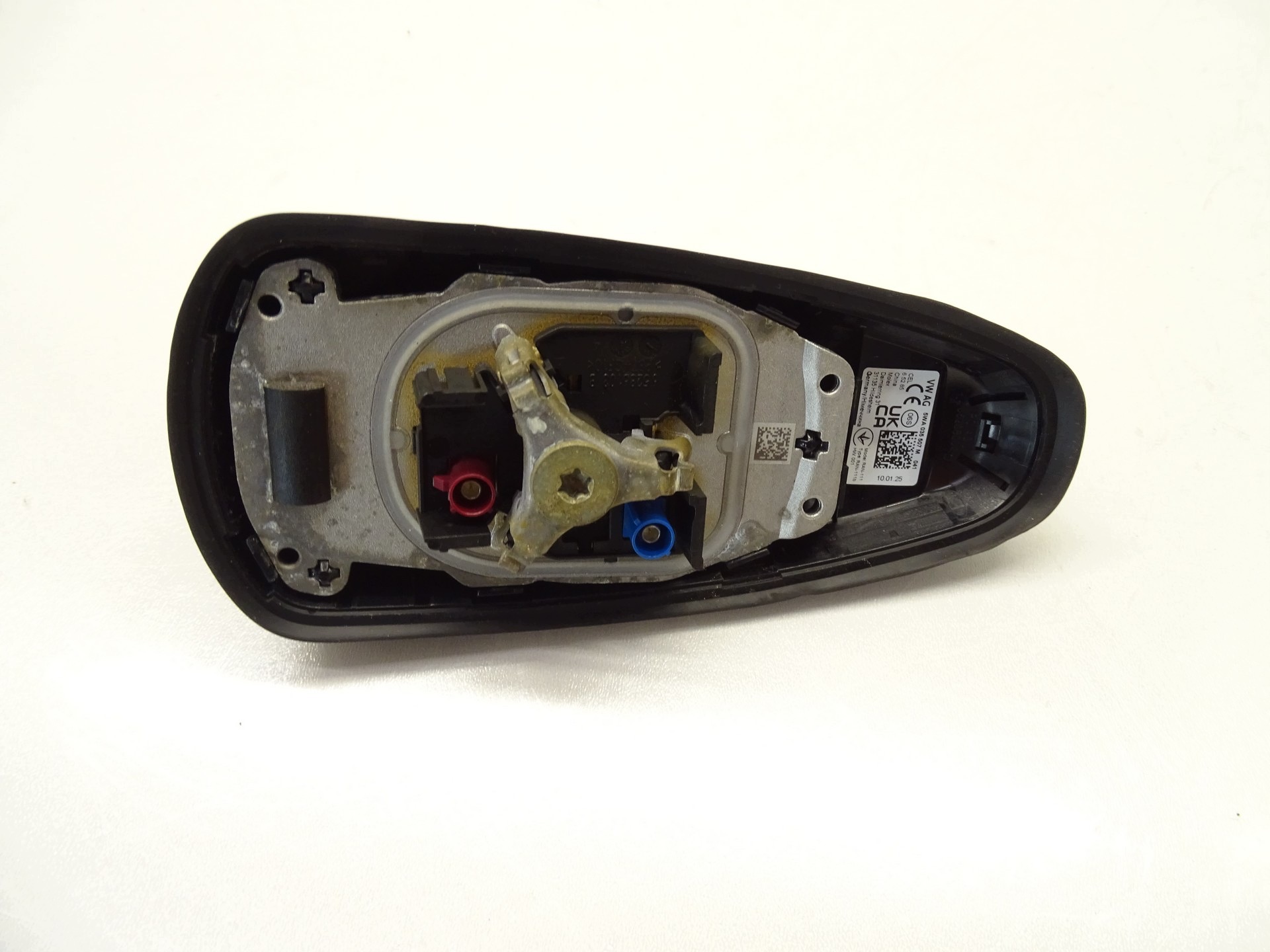 antenne radio VOLKSWAGEN GOLF VIII 5WA035507M