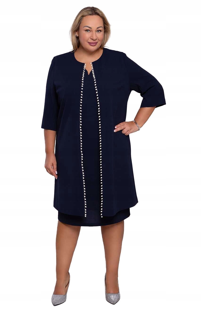 Tmavě modrý komplet s ozdobnými perličkami 50