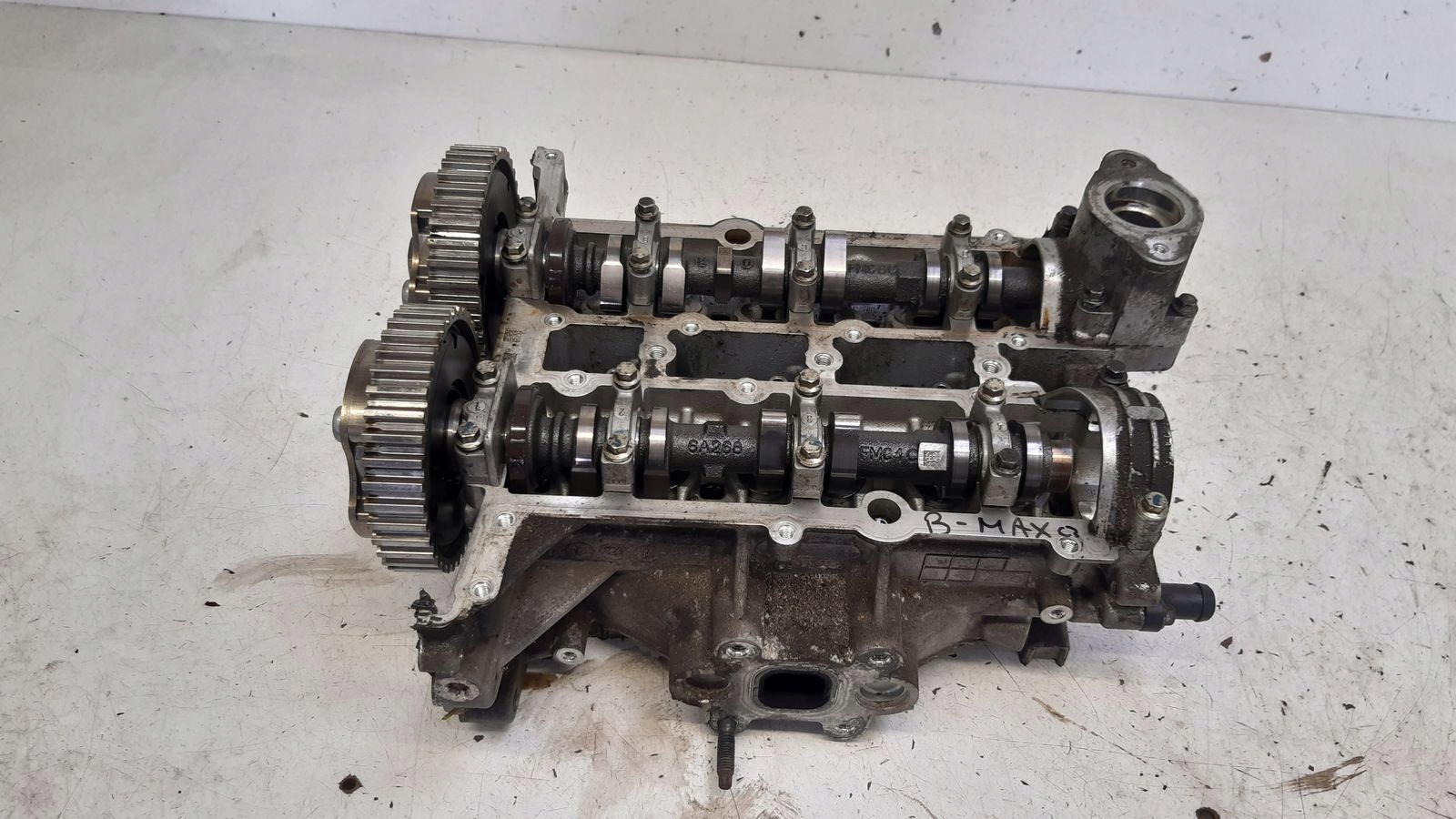 hlava MOTORU vačky Ford B-MAX 1,0 Ecoboost