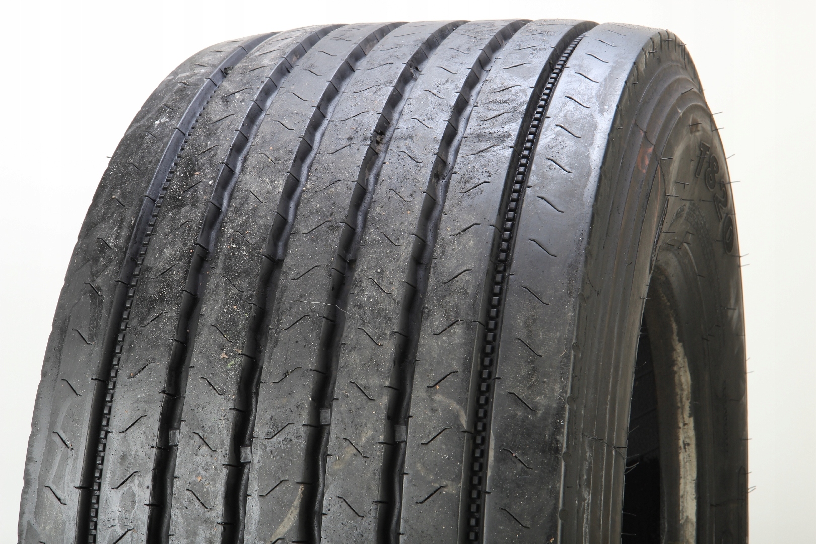 1x 435/50r19. 5 LingLong T820 (U321)