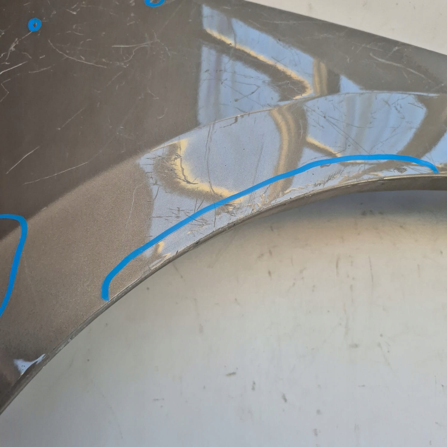 VW GOLF SPORTSVAN 14-20 fender front front left