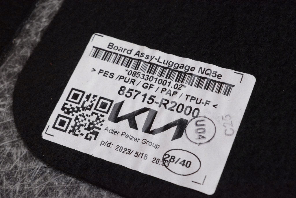floor boot 85715-R2000 KIA SPORTAGE 5 V 21-25