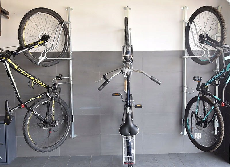 WIESZAK ŚCIENNY ROWEROWY OBROTOWY UCHWYT REGULOWANY NA ROWER Liczba stanowisk 1