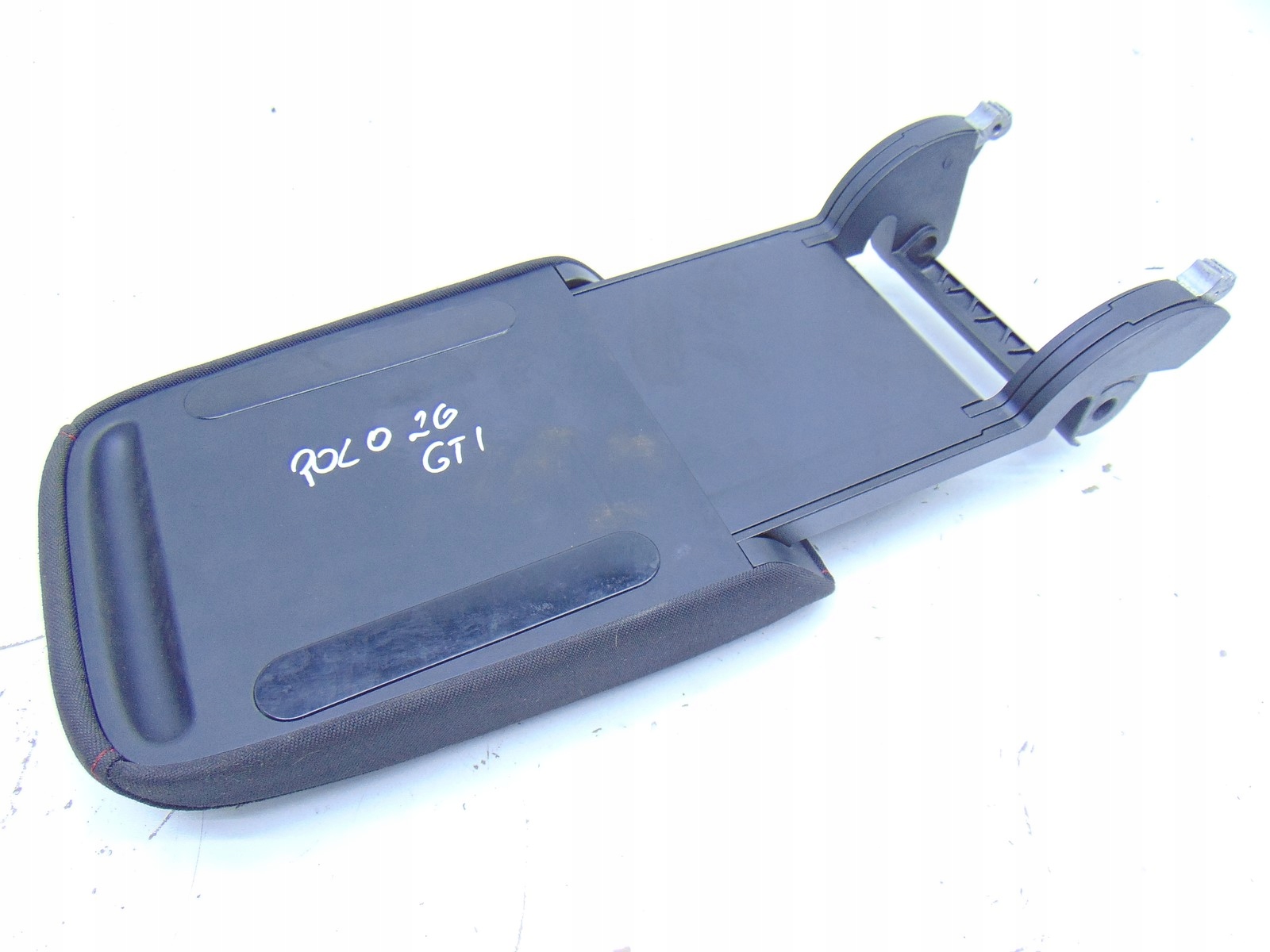 bracciolo TUNELU MATERIALOWY VW POLO VI 2G