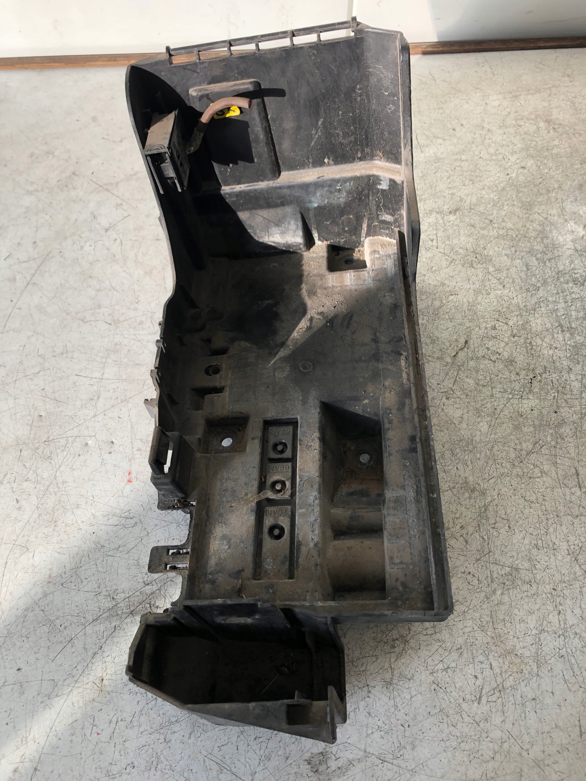 obal akumulátoru OPEL VECTRA C LIFT 24413805