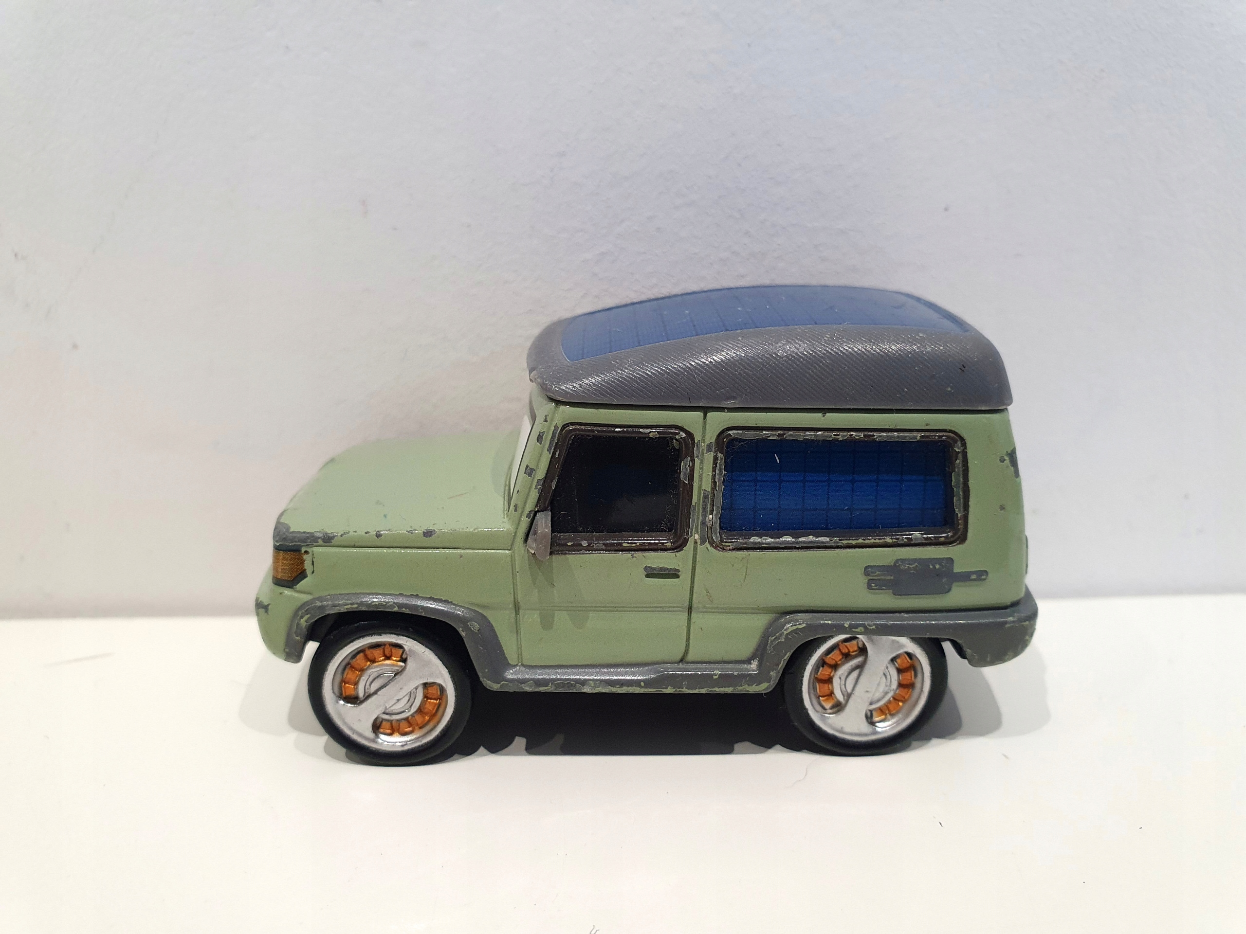 Mattel Disney Pixar Auta Cars Miles Axlerod Baron Rydz DXV45 Marka Disney