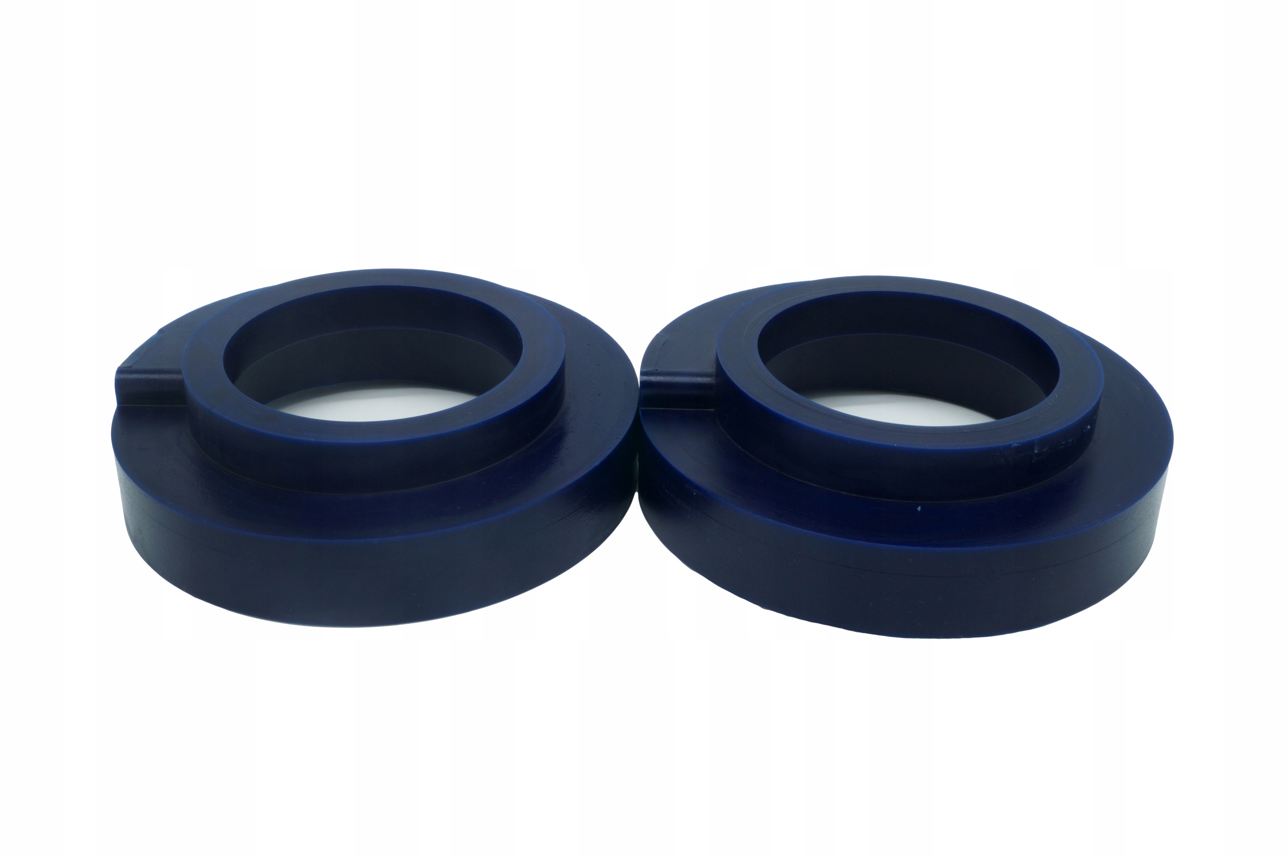 Podkładki sprężyn PU tył polibusze Nissan Patrol Y60/Y61 +3 cm