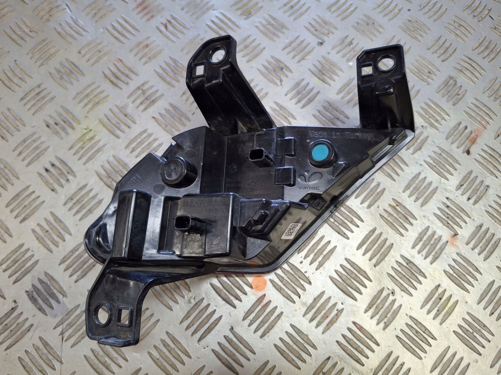 RENAULT AUSTRAL 2022 -> light light PRZECIWMGIELNE rear part right