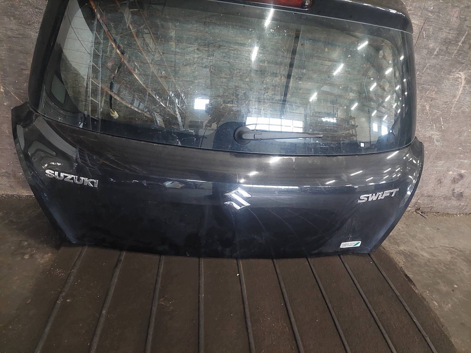 complete rear part SUZUKI SWIFT V ZCE trunk door boot bumper rear part light left rear part