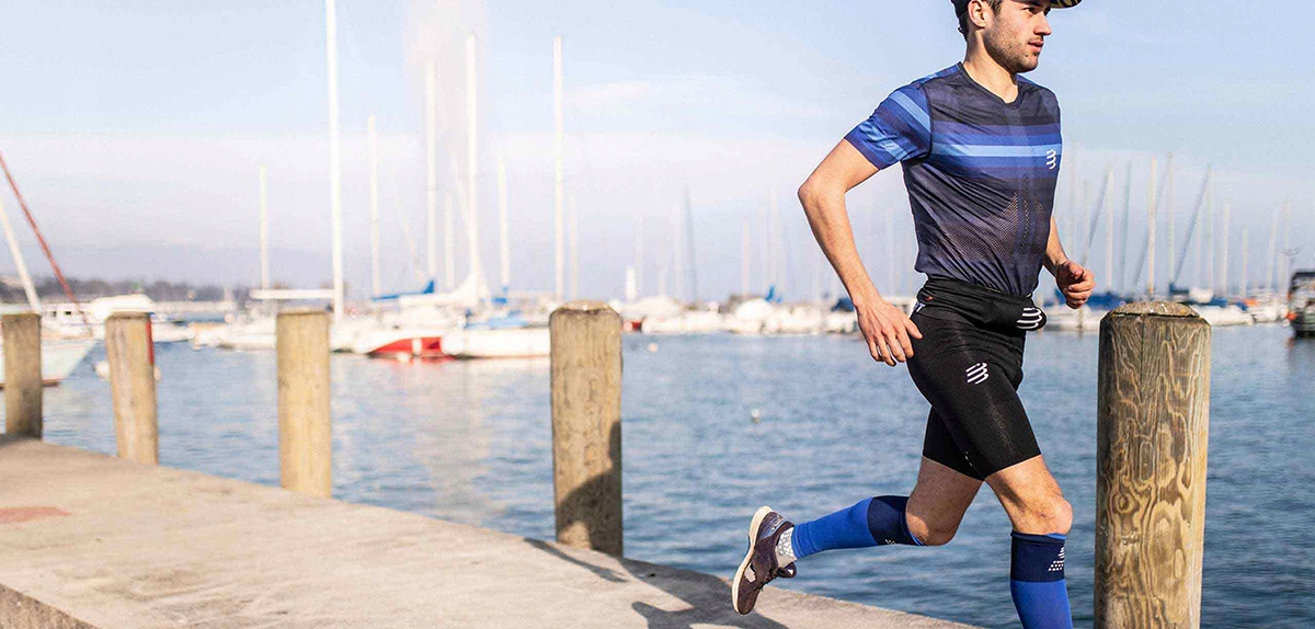 Pas biodrowy biegowy COMPRESSPORT Free BELT M/L Marka Compressport