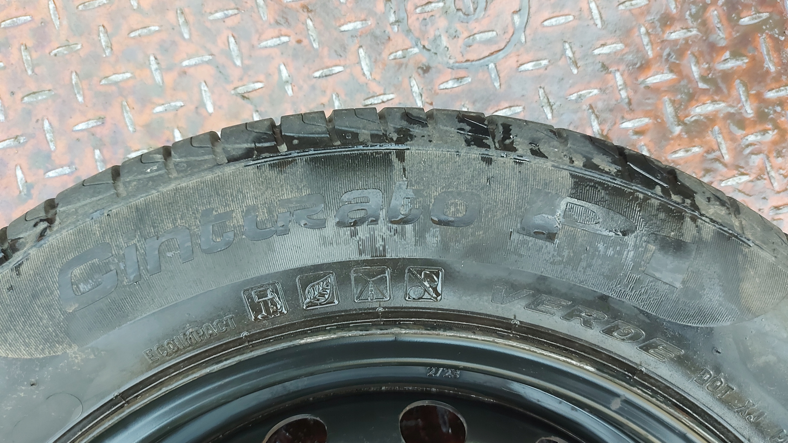 PIRELLI CINTURATO P1 185/65R15 tyres summer 6,5mm