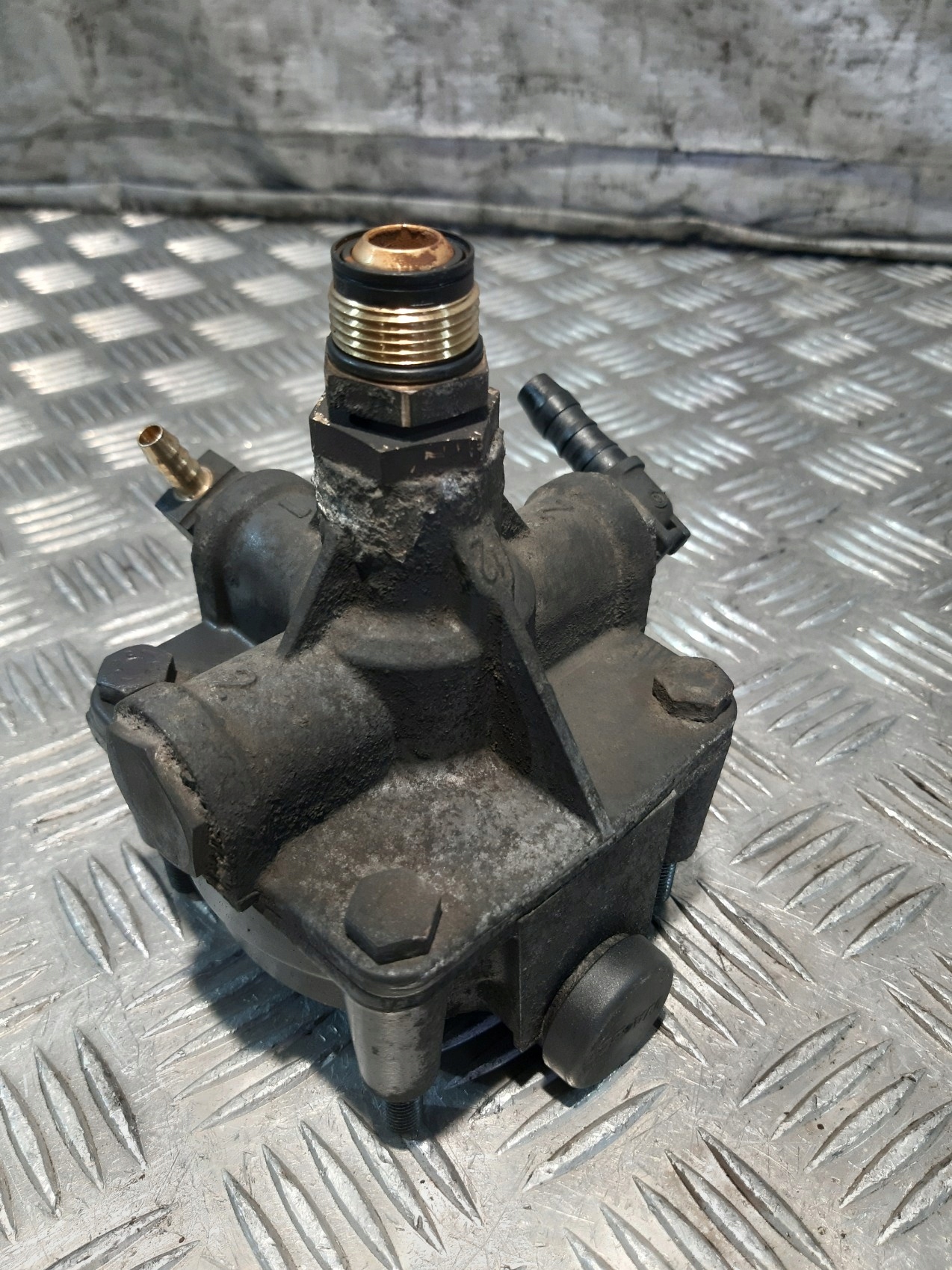 Sensor PRZEKAZNIKOWY WABCO MERCEDES ACTROS MP4 9730113010