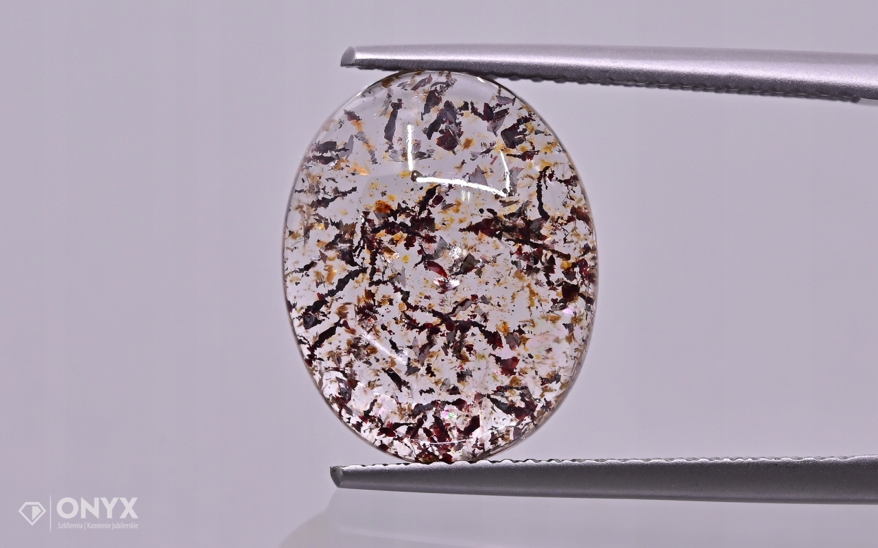 Jahodový křemen kabošon ovál 15x11,5 mm