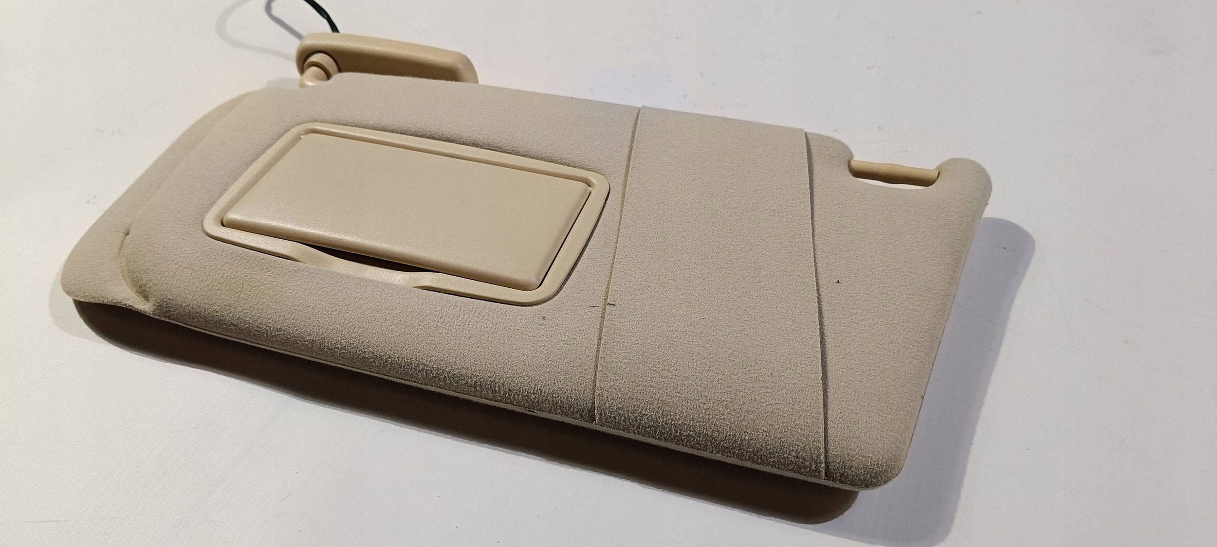 cover sun visor visor left Maserati GranTurismo 2008