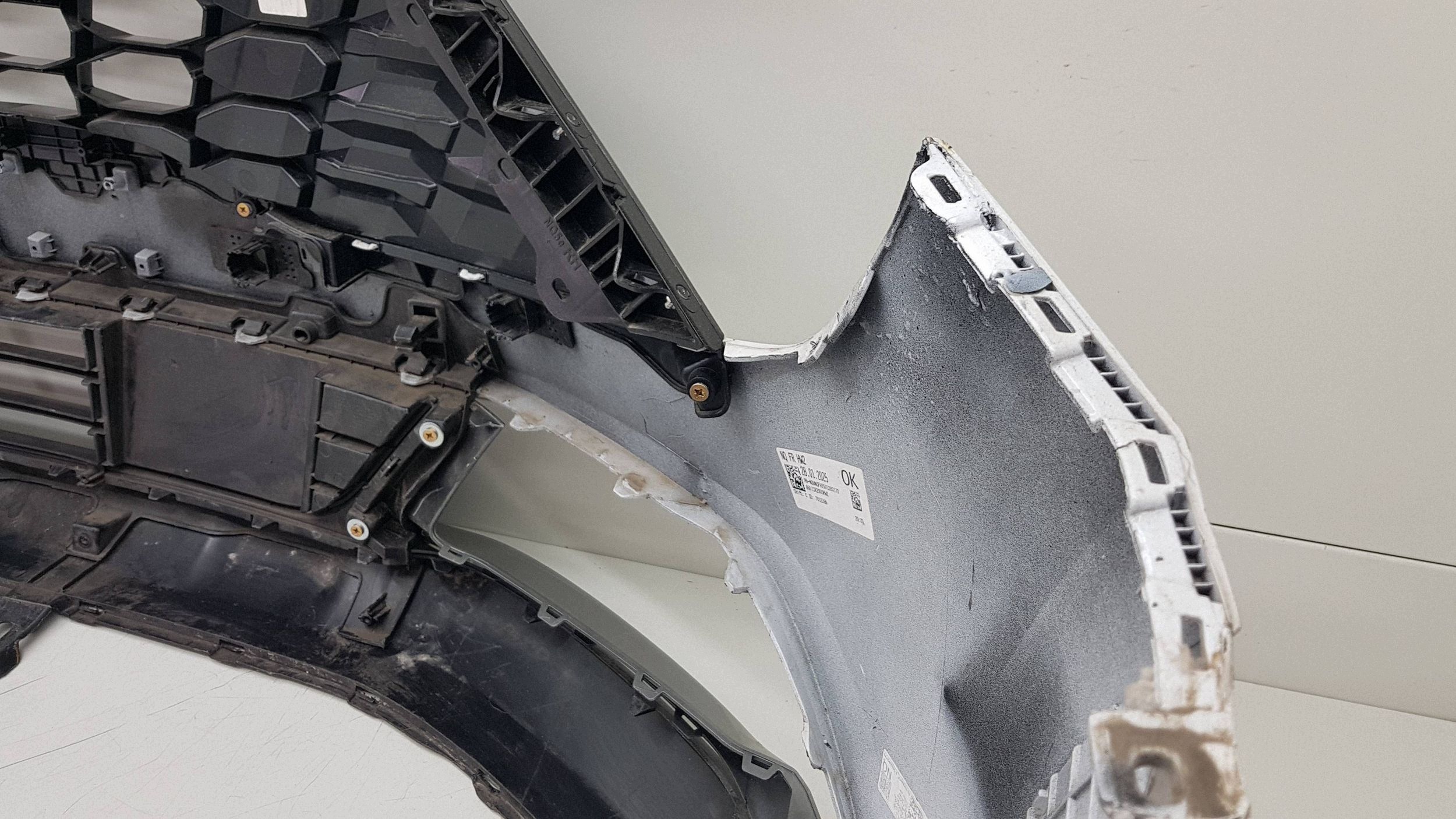 KIA SPORTAGE 5 V 2021 - bumper front 86511-R2000