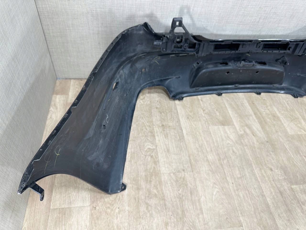 JAGUAR XJ X351 2010-2013 bumper rear part AW93-17D781