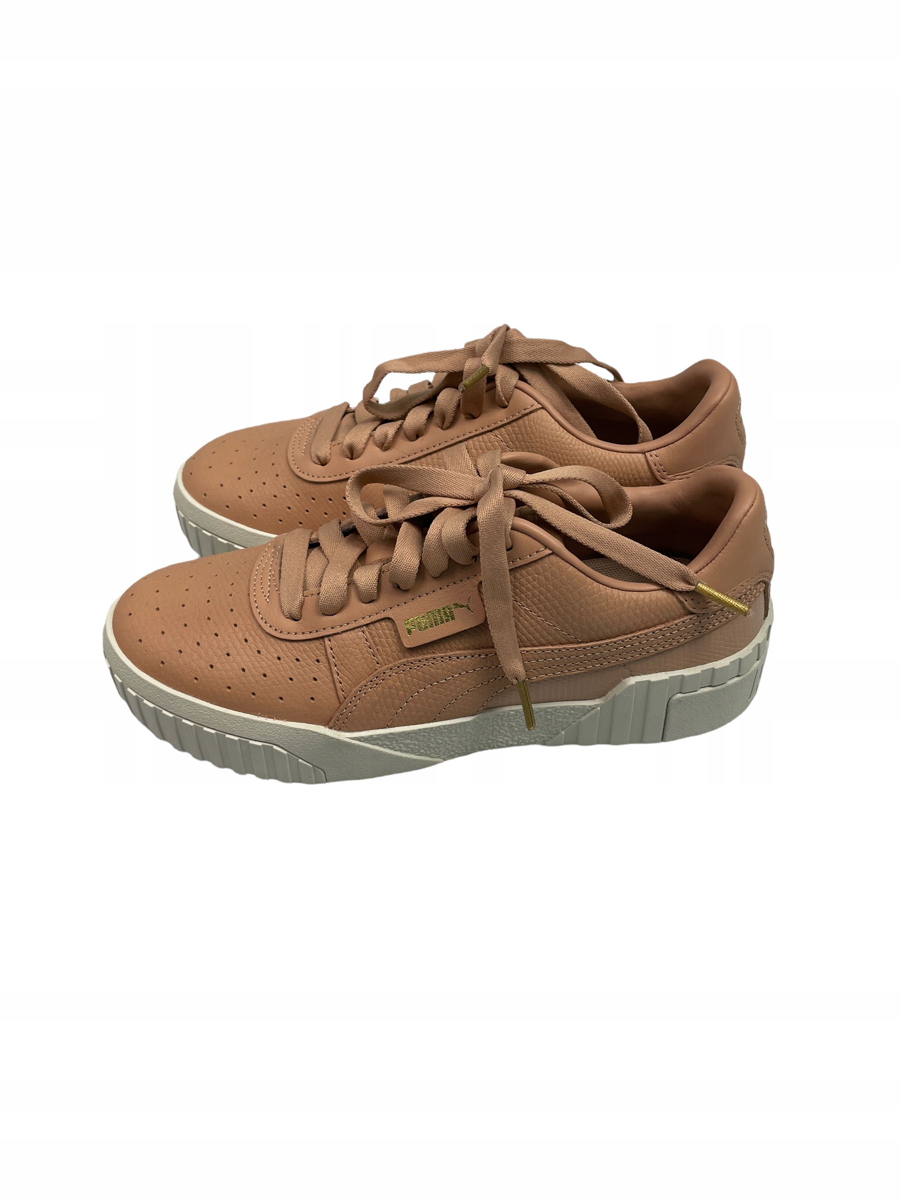 Dámské sportovní boty s logem Puma Cali Emboss 38