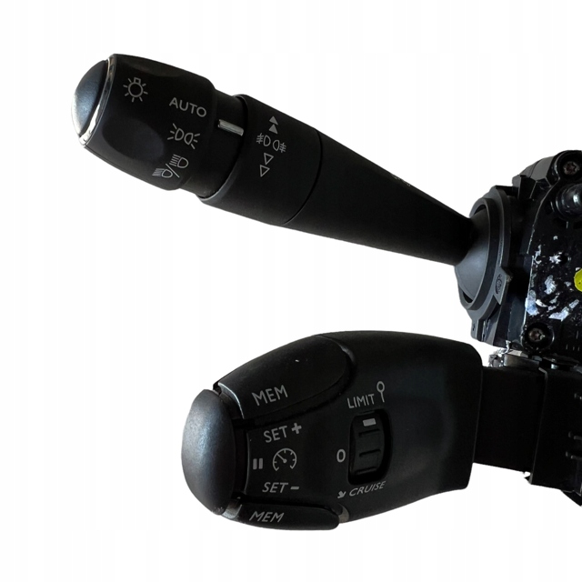 switch, control PEUGEOT 2008 II