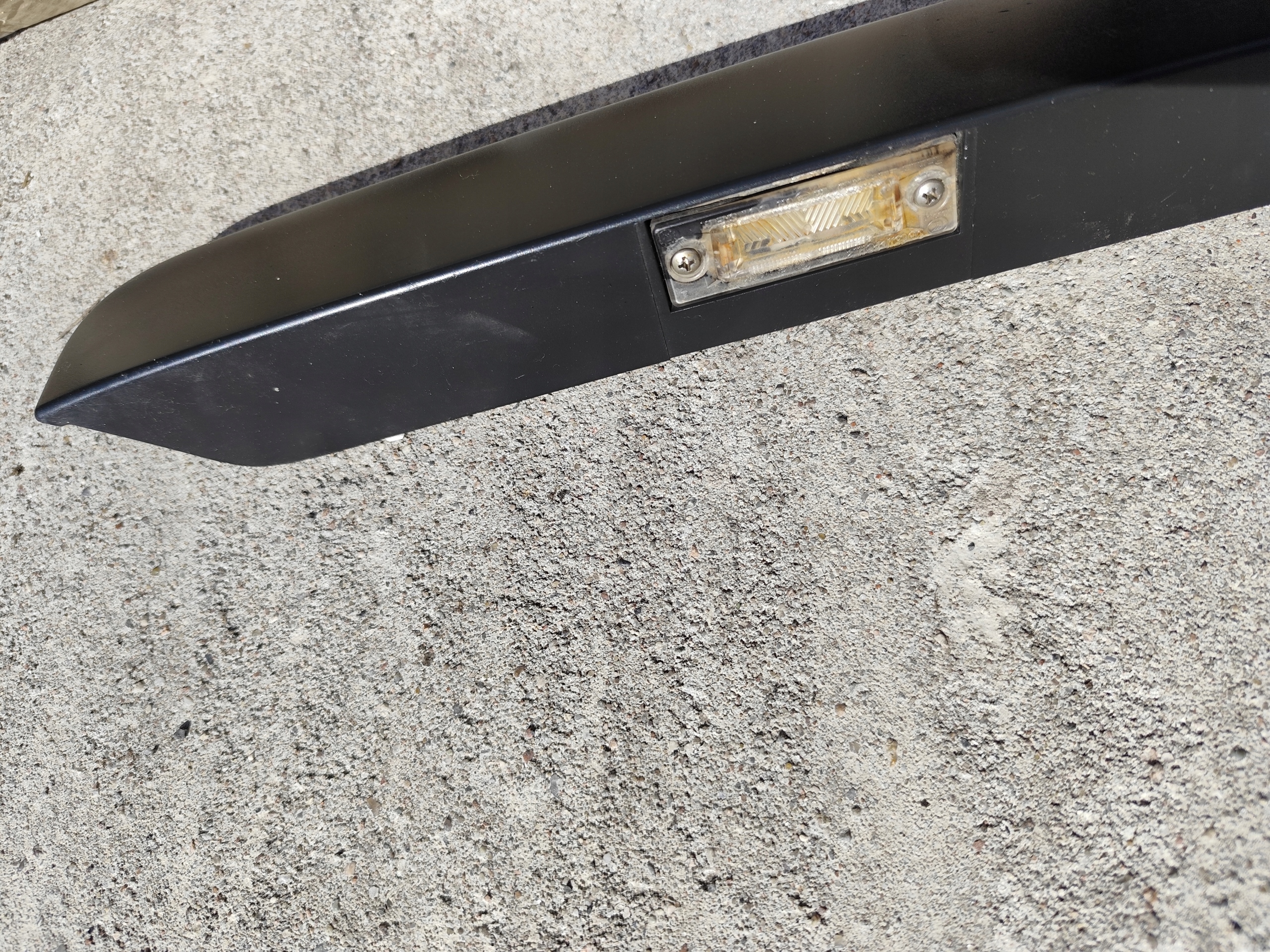 VW T5 cap moulding number plate light trunk door black