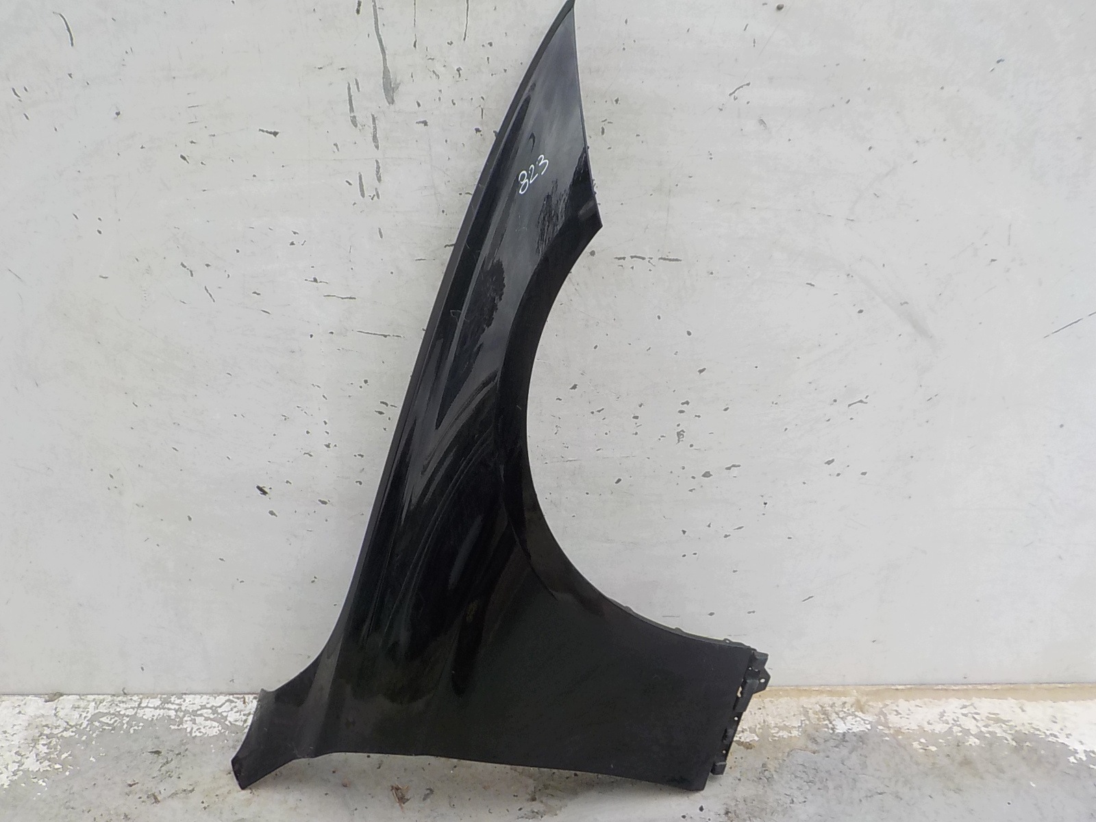 823 BMW F30 F31 11-19 fender left front front