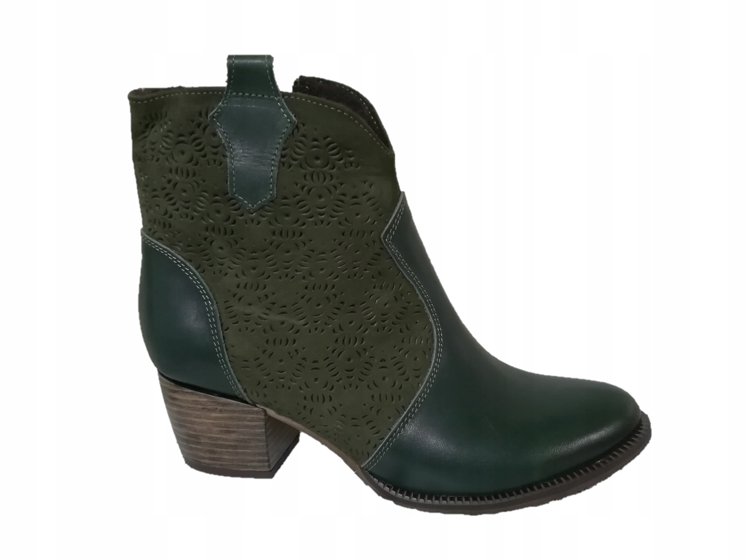 

14 Uniwersał eleganckie kowbojki jesien/zima s.nat