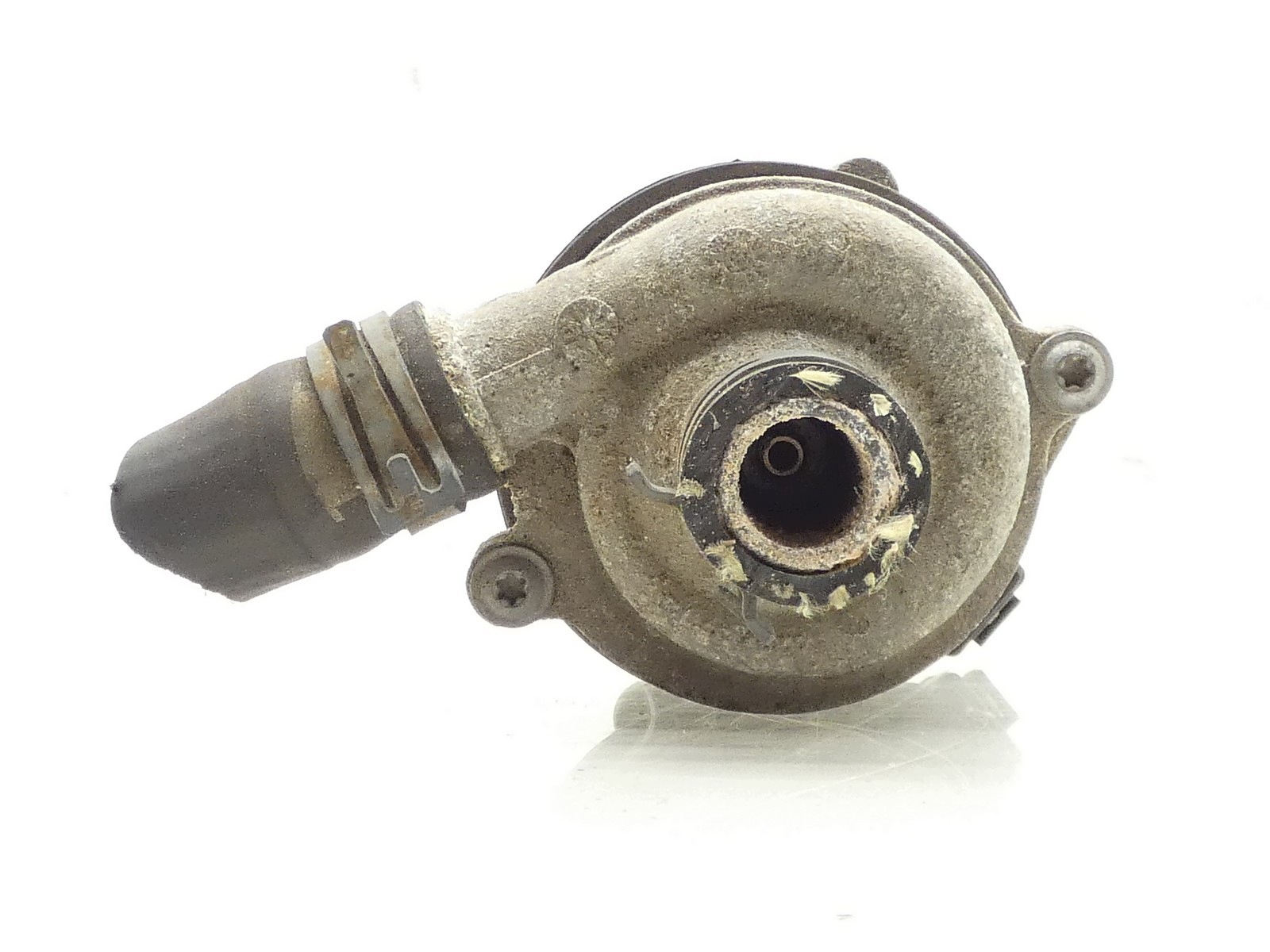 dodatna pumpa vode AUDI A4 B8 A5 8T A6 C7 2.0 TDI 4H0965567A