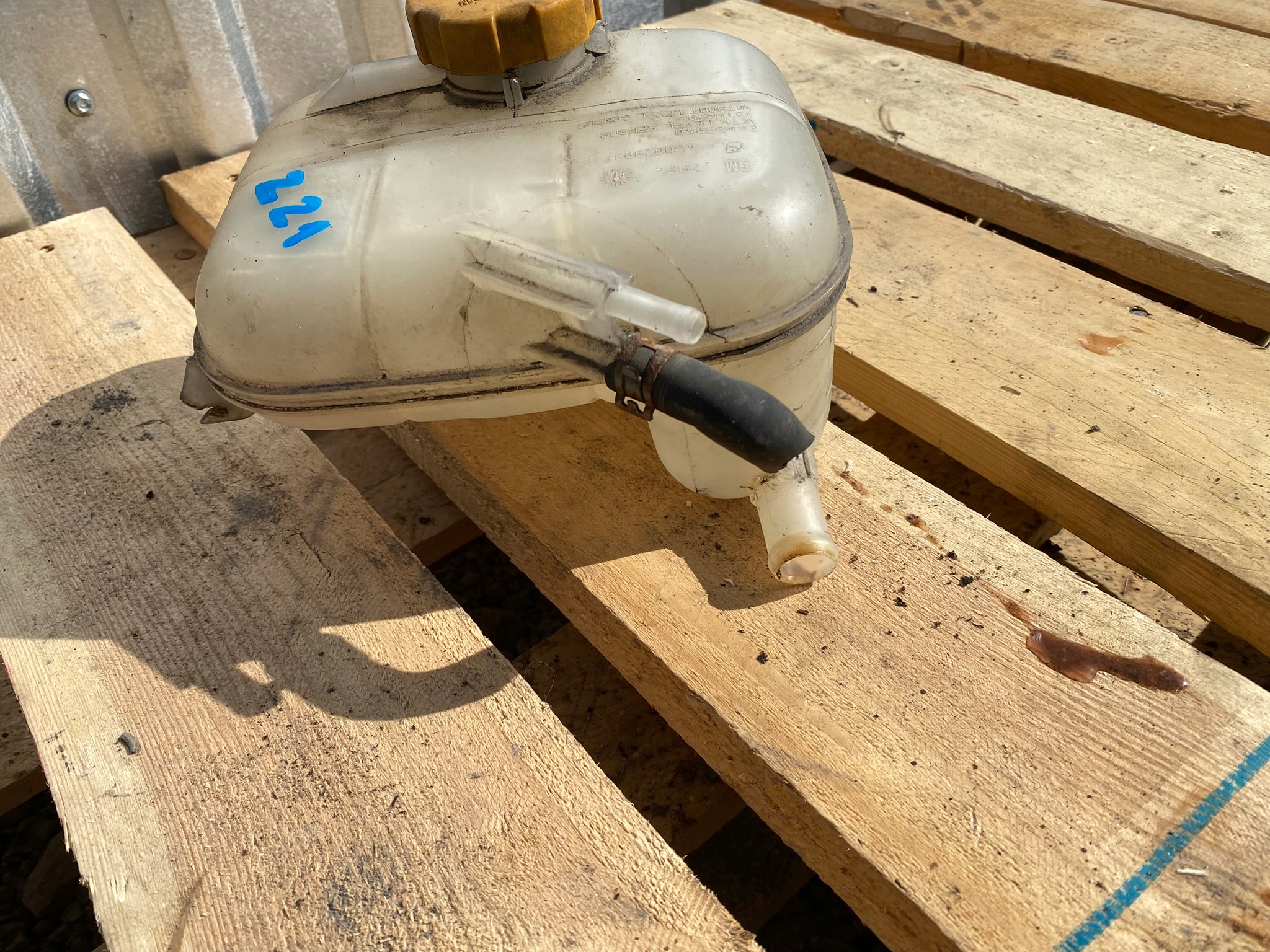 Réservoir eau Opel Astra H 13114995