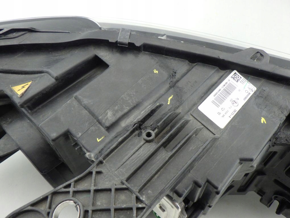ALFA ROMEO STELVIO XENON LED light left