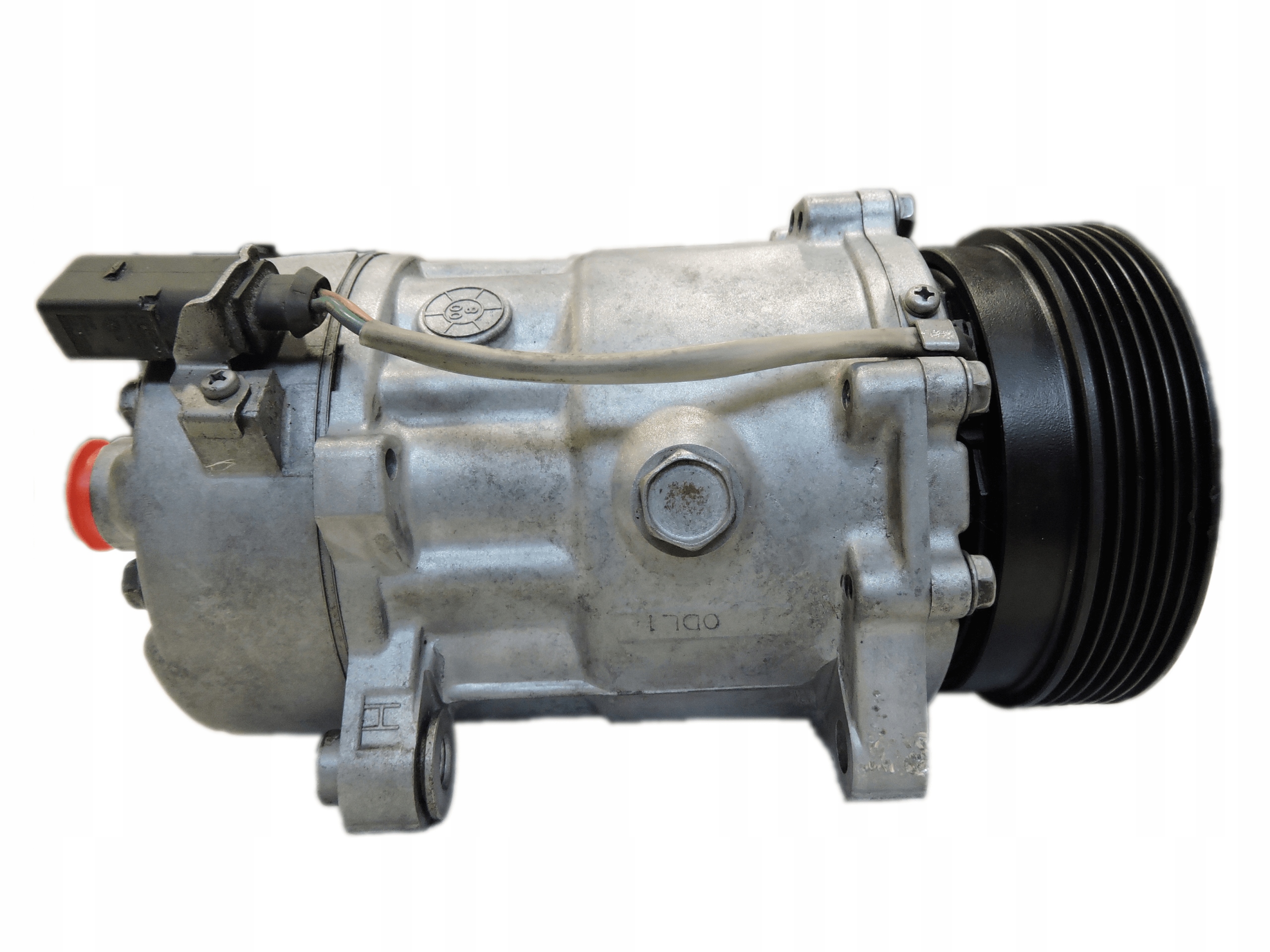 SPRĘŻARKA KLIMATYZACJI SEAT CORDOBA TOLEDO VW BORA CADDY 1.4 16V 1.9 TDI Typ samochodu Samochody osobowe